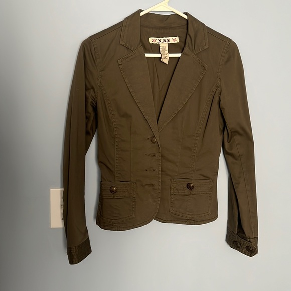 Super cute faded army green blazer, size small from Forever 21 - Picture 1 of 6
